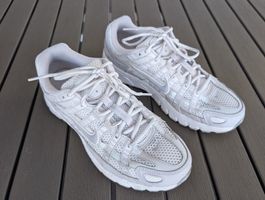 Nike W P-6000 SE, Gr. 40.5