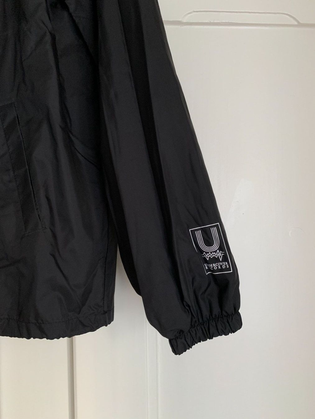 Giacche: UNDERCOVER by Jun Takahashi - Jacke schwarz M – Usato da Zürich venduto da Diazaio 2
