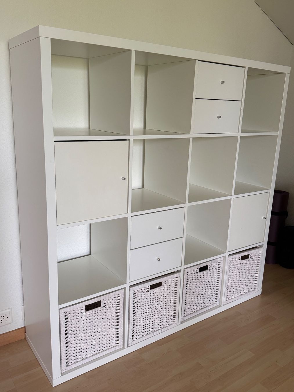 Ikea Scaffali: Ikea Kallax 147x147cm – Usato da Luzern venduto da oli_gns7 1
