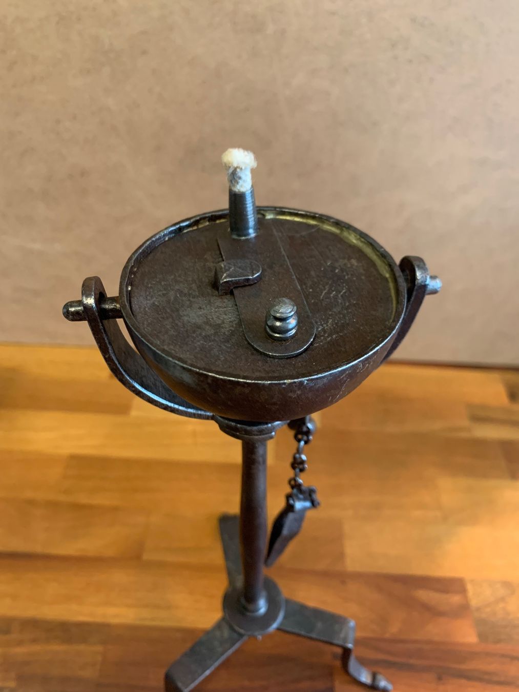 Lampade: Öllampe aus Schmiedeeisen – Usato da Winterthur venduto da sommer_2019 1