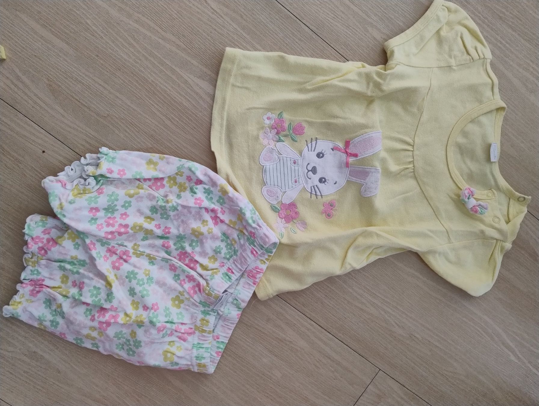 Kleiderpakete & -sets: Sommer-Zweiteiler Gr. 92 – Gebraucht aus Bätterkinden von livingdreams