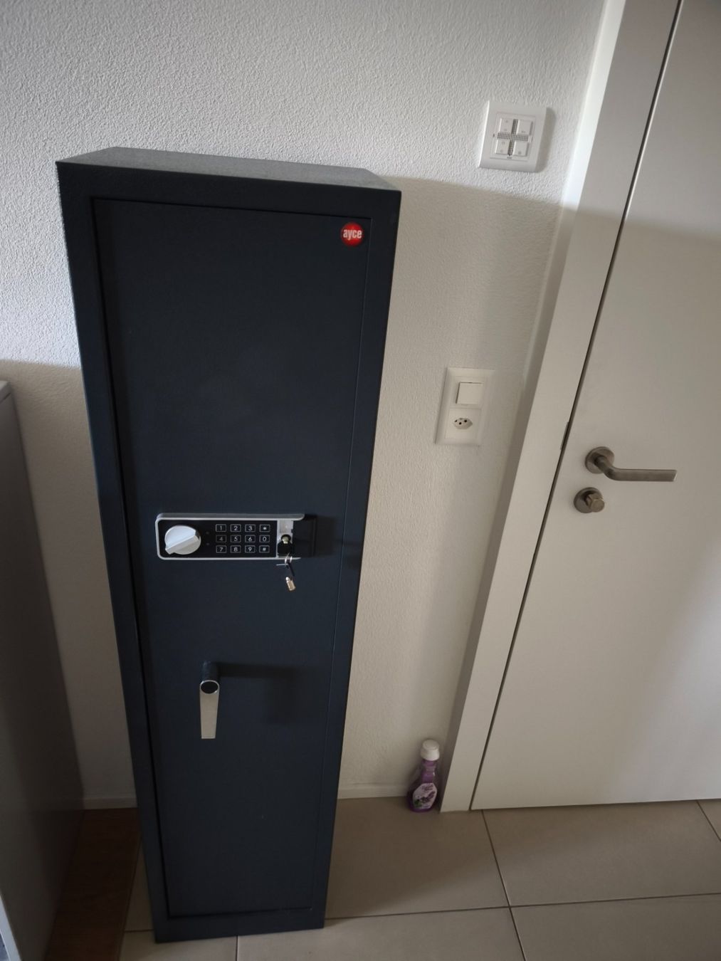 Casseforti: Waffenschrank Ayce – Usato da Zuchwil venduto da Kiado