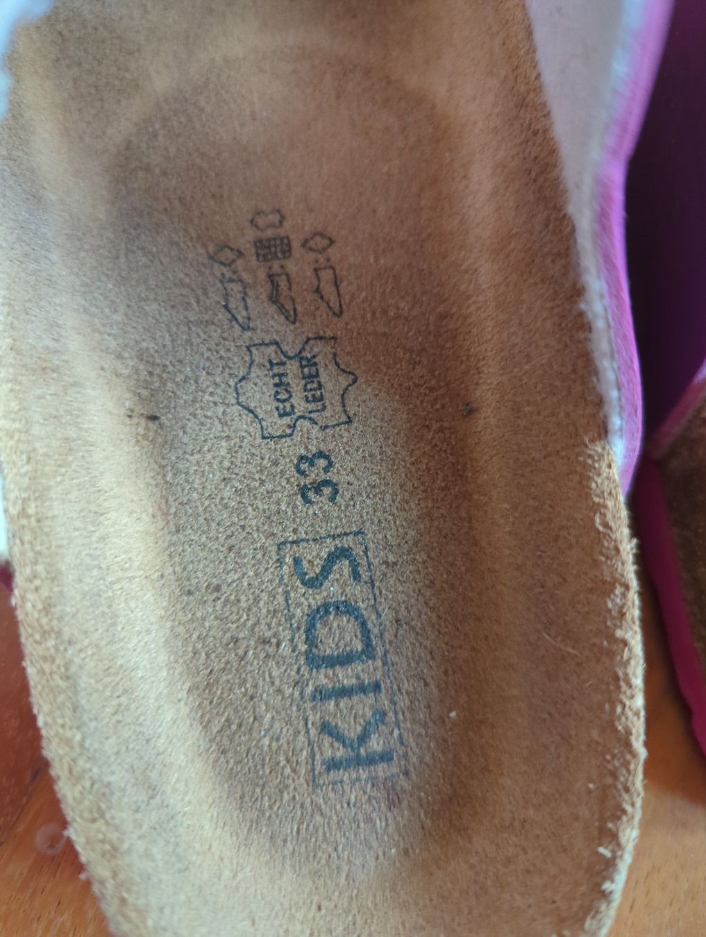 Scarpe per ragazzi: Migros Kids Hausschuhe Gr. 33 – Usato da Eglisau venduto da raf_hn2x 3