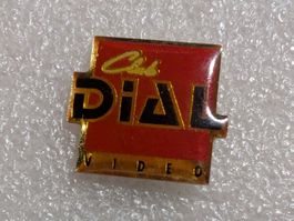 Ansteckpin 285: Club Dial