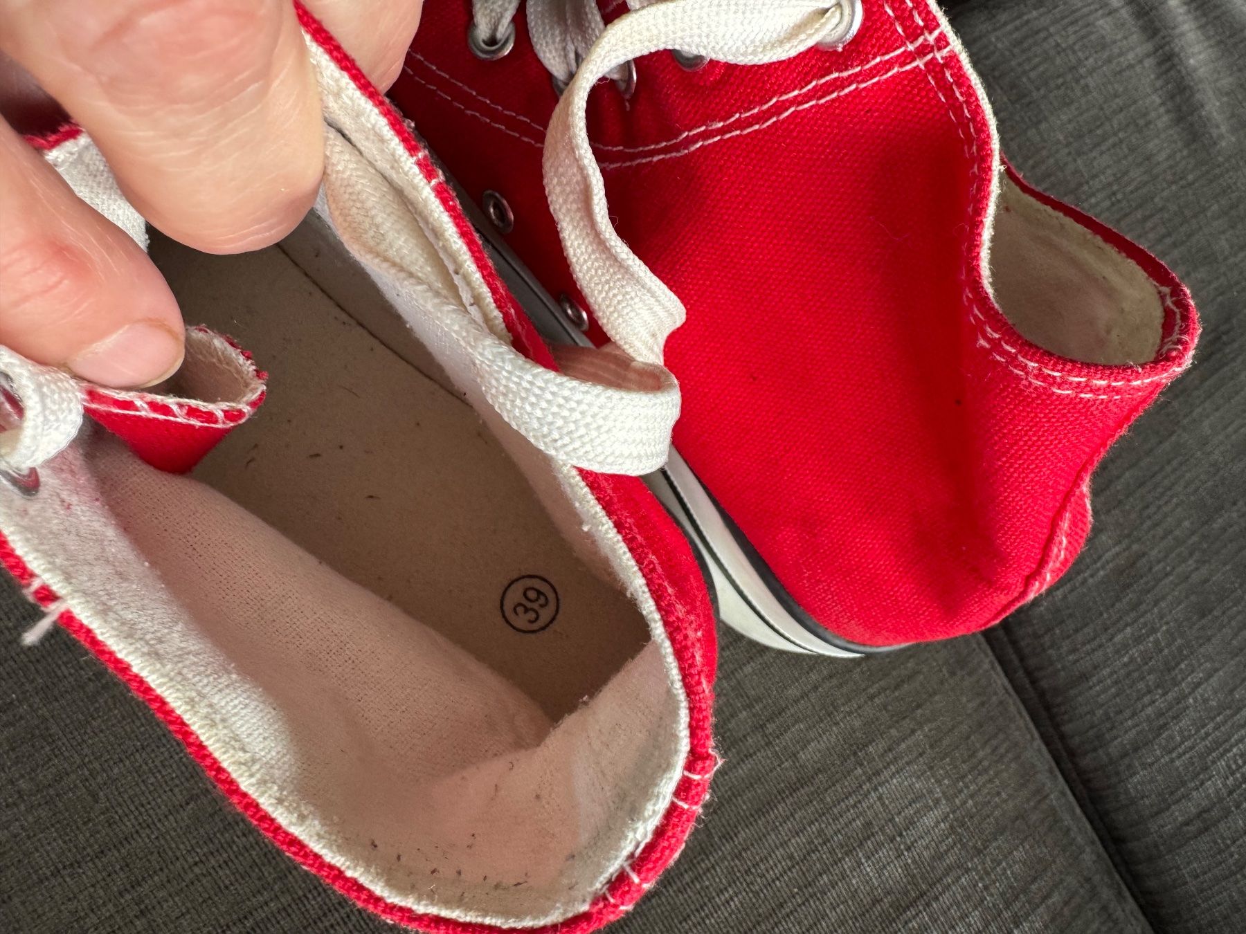 Scarpe da donna: Baskets rouges montantes, taille 39 Marina – Usato da Veyrier venduto da Kimedovapa_1 3