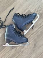Patin à glace noir 32