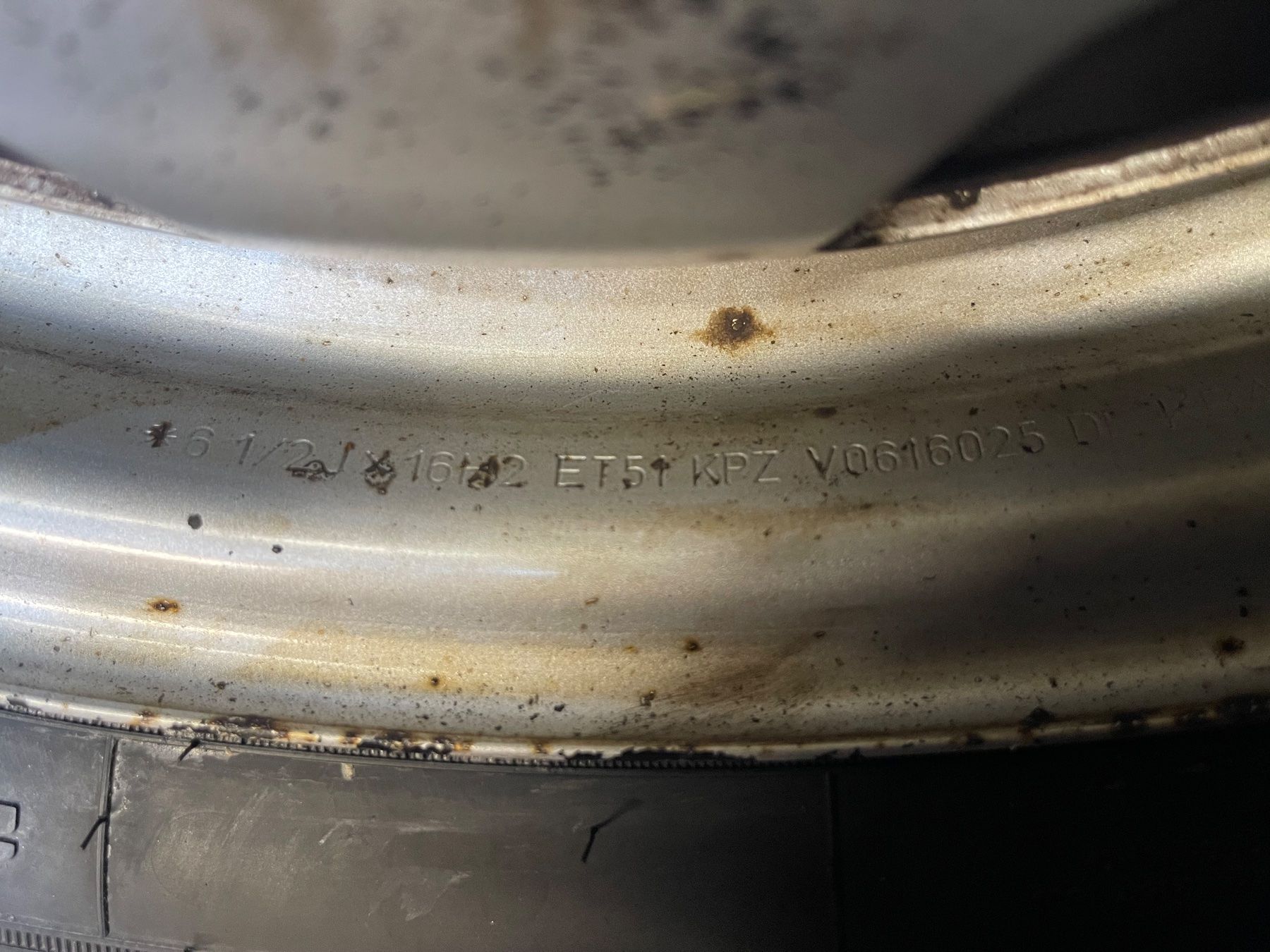 Volkswagen Felgen: 4Stk. Original 16 Zoll VW Sommerräder für T5,T6,T6.1 – Neu (gemäss Beschreibung) aus Grenchen von Swiss2540 8