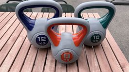 Lot de 3 kettlebells – 8 kg / 10 kg / 12 Kg