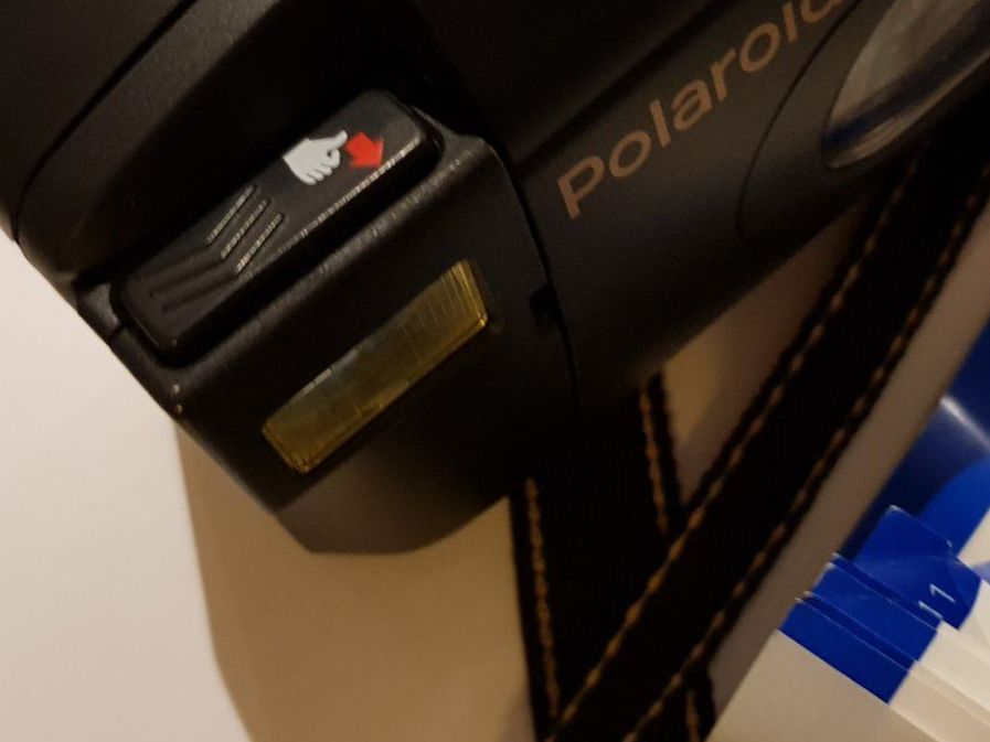 Polaroid Fotocamera: Polaroid vision date Autofocus SLR Kamera – Usato da Illnau venduto da Sibello 3