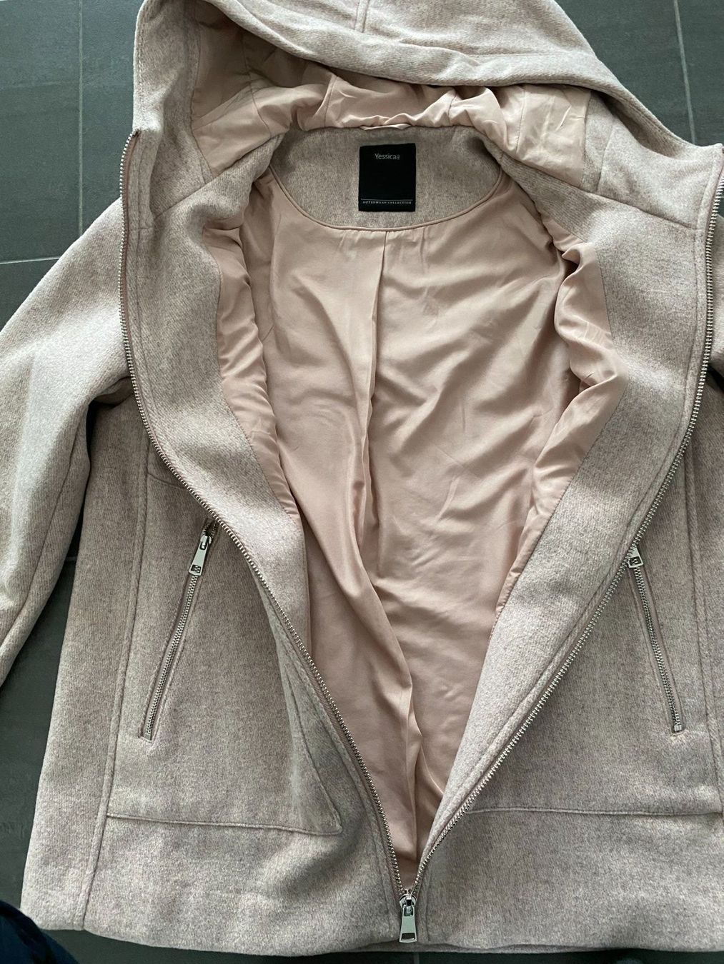 Mäntel: Damen Mantel  Neu  Grösse 40 – Neu (gemäss Beschreibung) aus Wolfwil von Levjus06 3