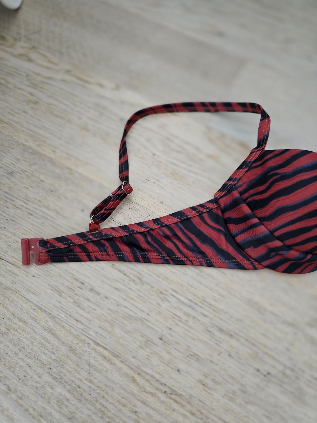 Hunkemöller Maillots de bain & Bikinis: Hunkemöller Bikini Oberteil - Grösse 70B – Neuf (Voir description) à Rickenbach b. Wil par Kth_v8 1