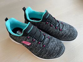 Skechers Summits Quick Getaway in schwarz - Schlüpfer "NEU"