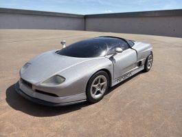 Italdesign Nazga M12 - 1/18 - Revell