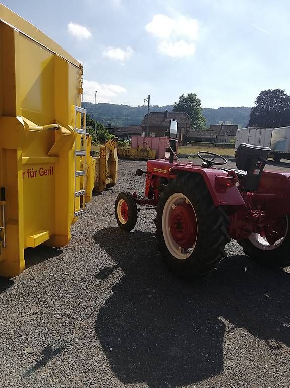 IHC Trattori: Mccormick D432 – Usato da Ermensee venduto da JohnDeere4255 1