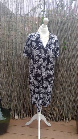 Robe Tunique noire à motifs blancs CHICOREE, taille M