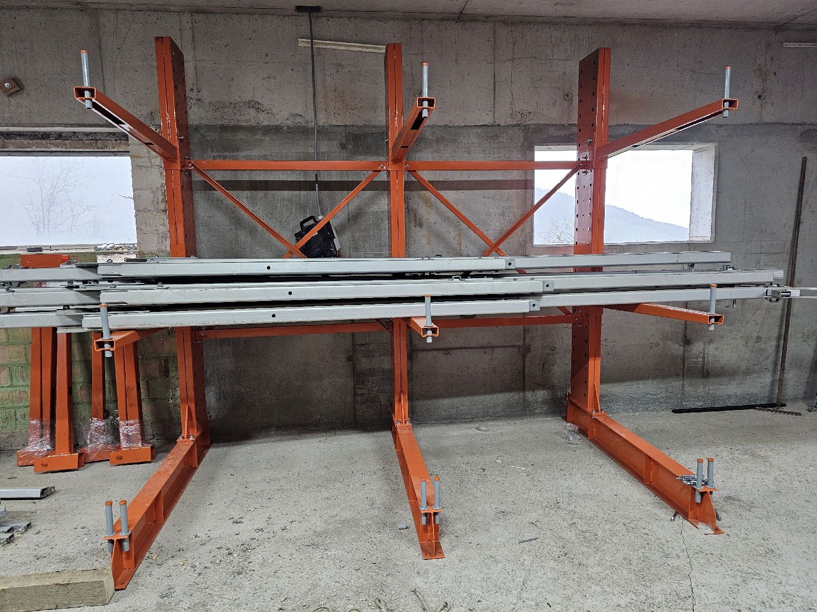 Regale: Kragarmregal - 4 Felder - 500kg pro Arm – Neu (gemäss Beschreibung) aus Bazenheid von DonAleks91 2