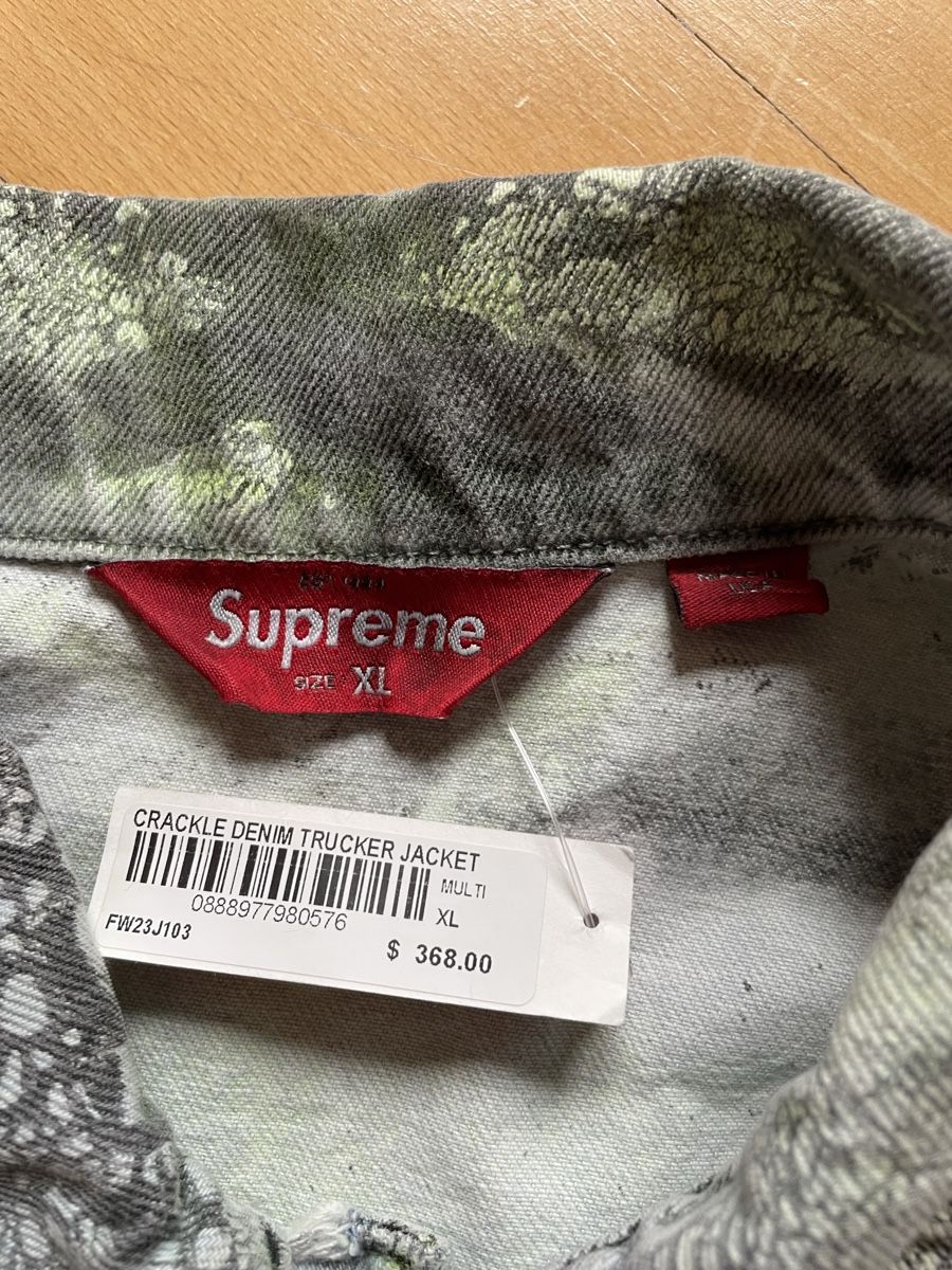 Supreme Giacche: Supreme Crackle Denim Trucker Jacket Gr. XL – Nuovo e nell'imballaggio originale da Zürich venduto da kuengka 3
