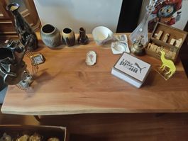 Kiste voll Flohmarkt Sachen