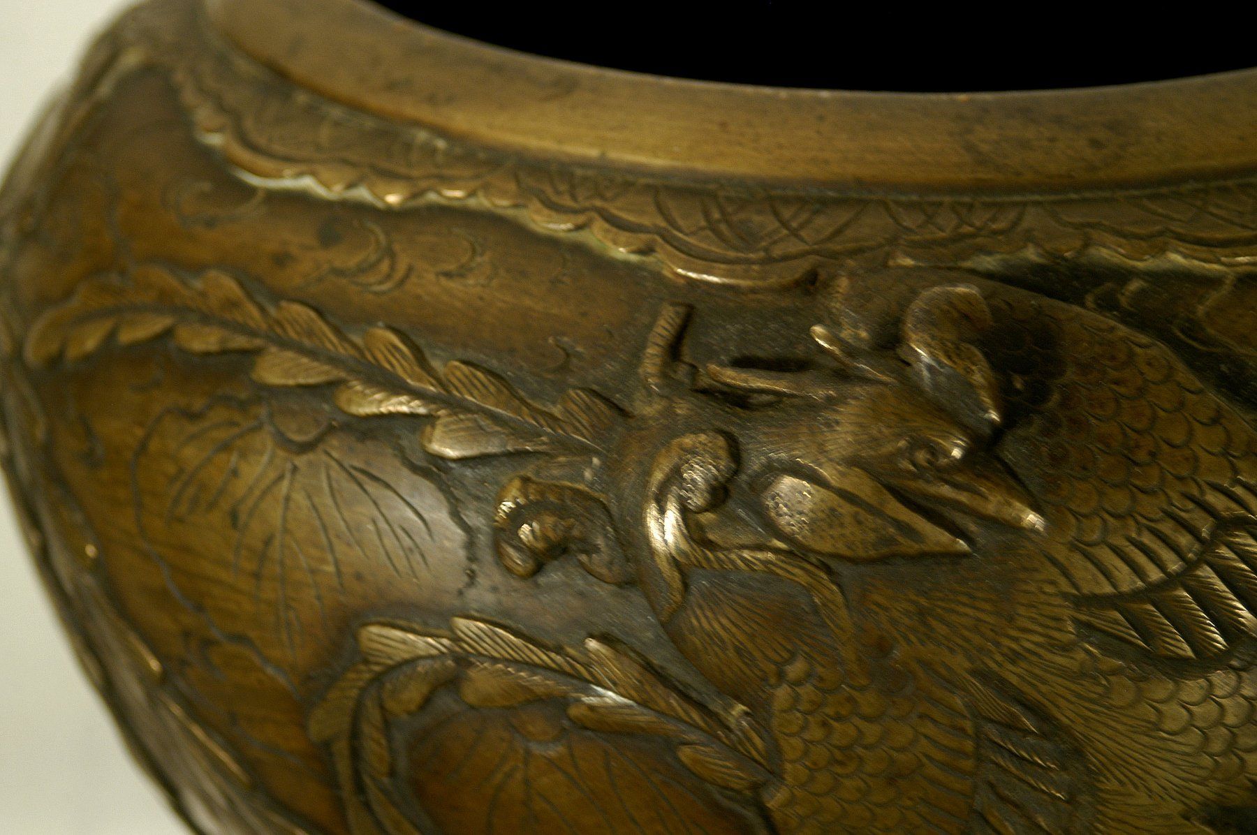 Vasi & Recipienti: Antike asiatische Metallvase – Usato da Herisau venduto da Wisen 9