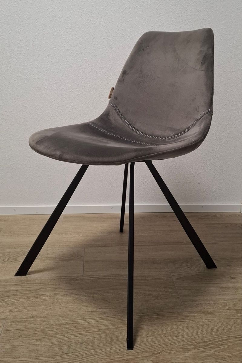 Sedie: Imitation Alcántara Stühle – Usato da Gelterkinden venduto da nel_mrd5 2