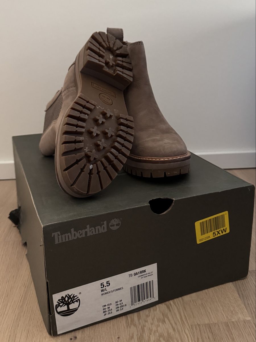Timberland Scarpe da donna: Bottine Timberland taille 36 – Usato da geneve venduto da BadgePolice 1