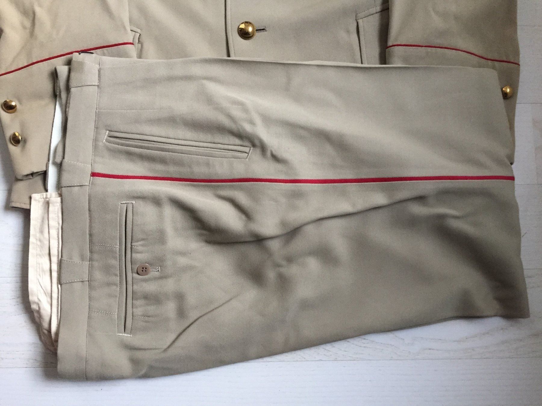 Uniformi: Uniform Gemeindepolizei Tessin – Usato da Volketswil venduto da zwitsch33 2