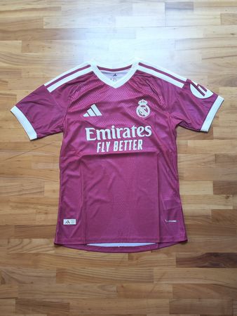 Real Madrid Auswärtstrikot 2026/27