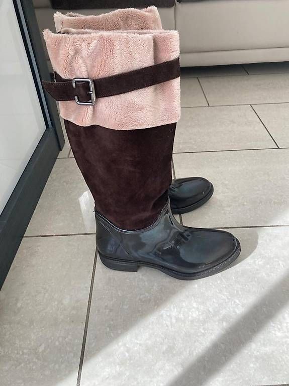Chaussures femmes: Botte hiver  – D'occasion à Bex par epsonstylus 1