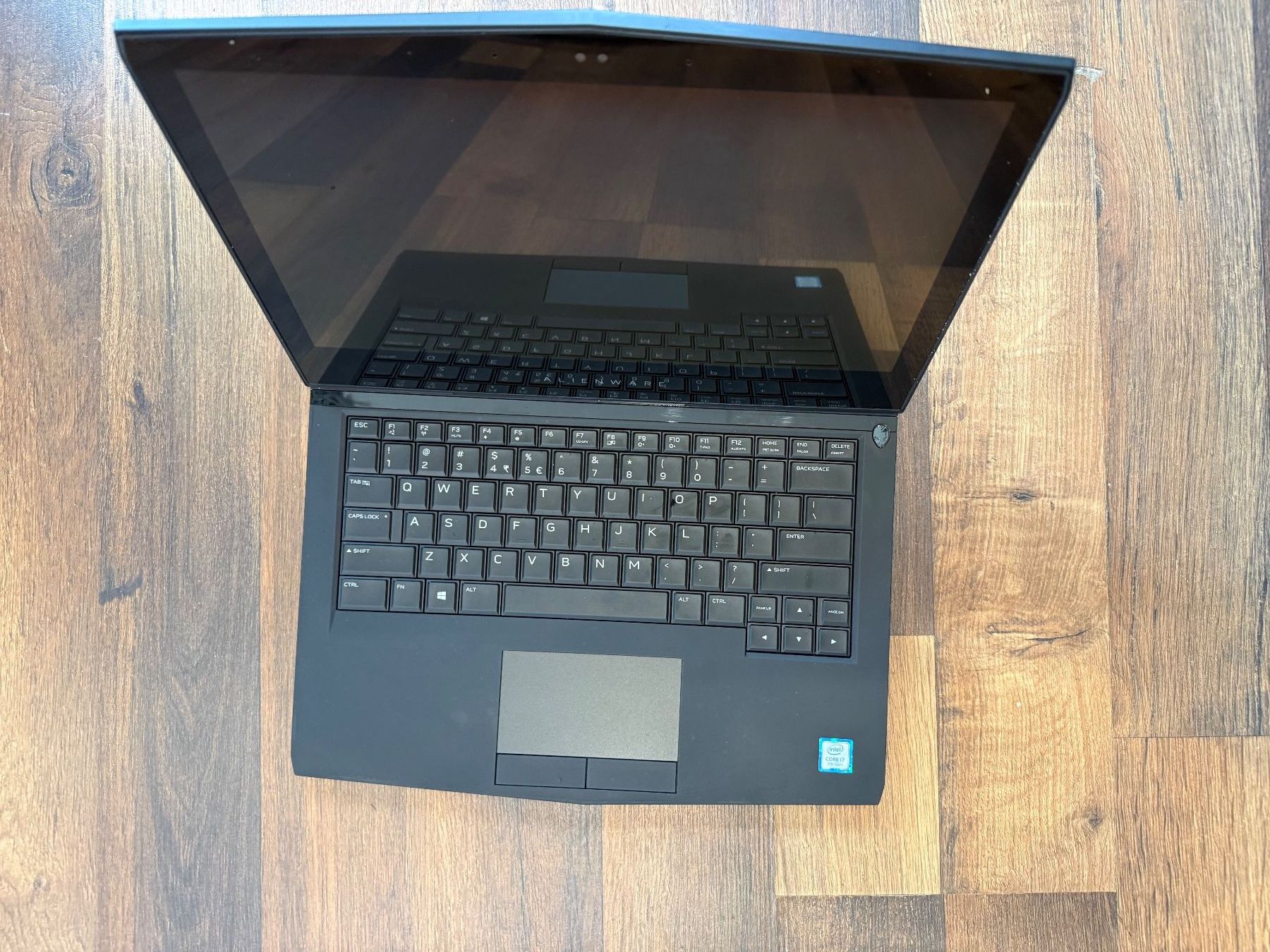 Alienware Portables: Alienware 13 R3 – Défectueux à Siebnen par icrservicesolutions 1