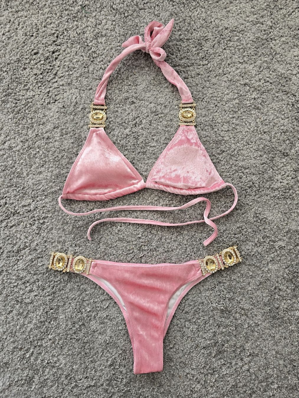 Costumi da bagno & Bikini: Bikini pink Samt Grösse M neu mit Steinen – Nuovo (secondo la descrizione) da Dietikon venduto da Kaska2020 1