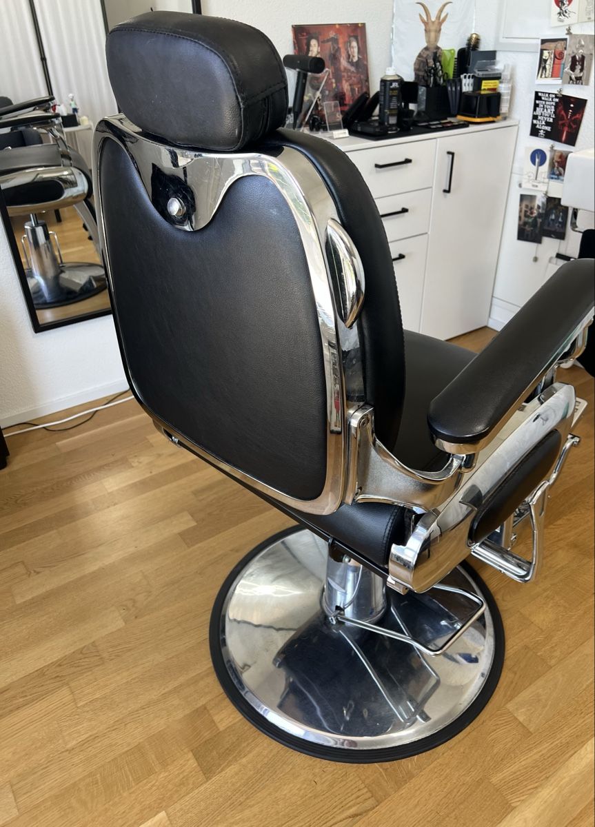Sedie: Coiffeur-/Barberstuhl – Usato da Gümligen venduto da Erjon 2