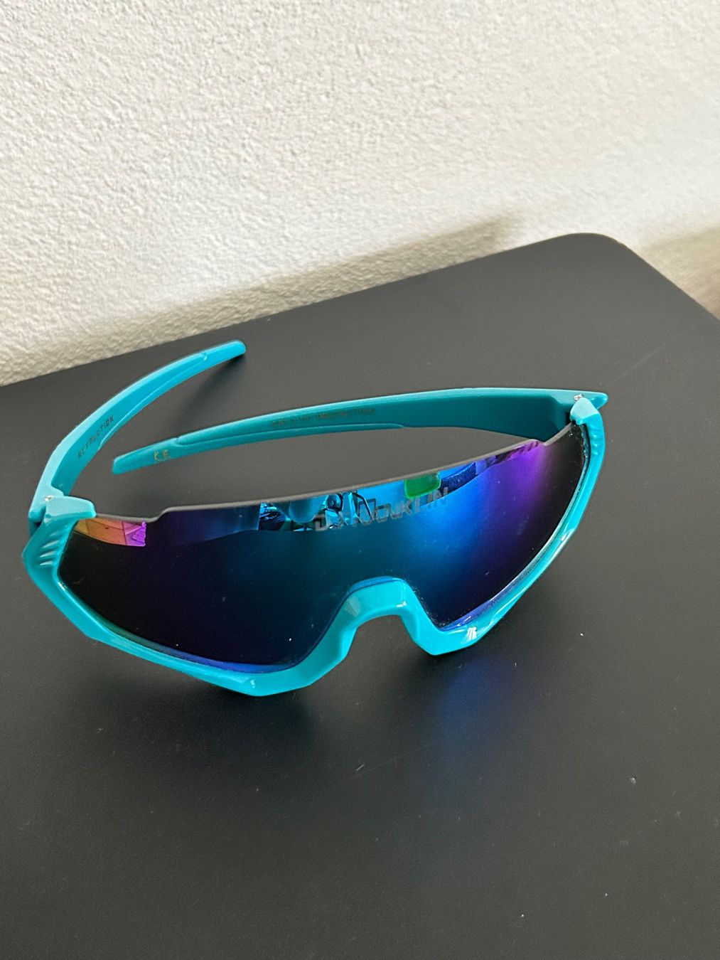 Occhiali & Lenti: Sportliche Brille Top Modell – Usato da Chur venduto da i__trade