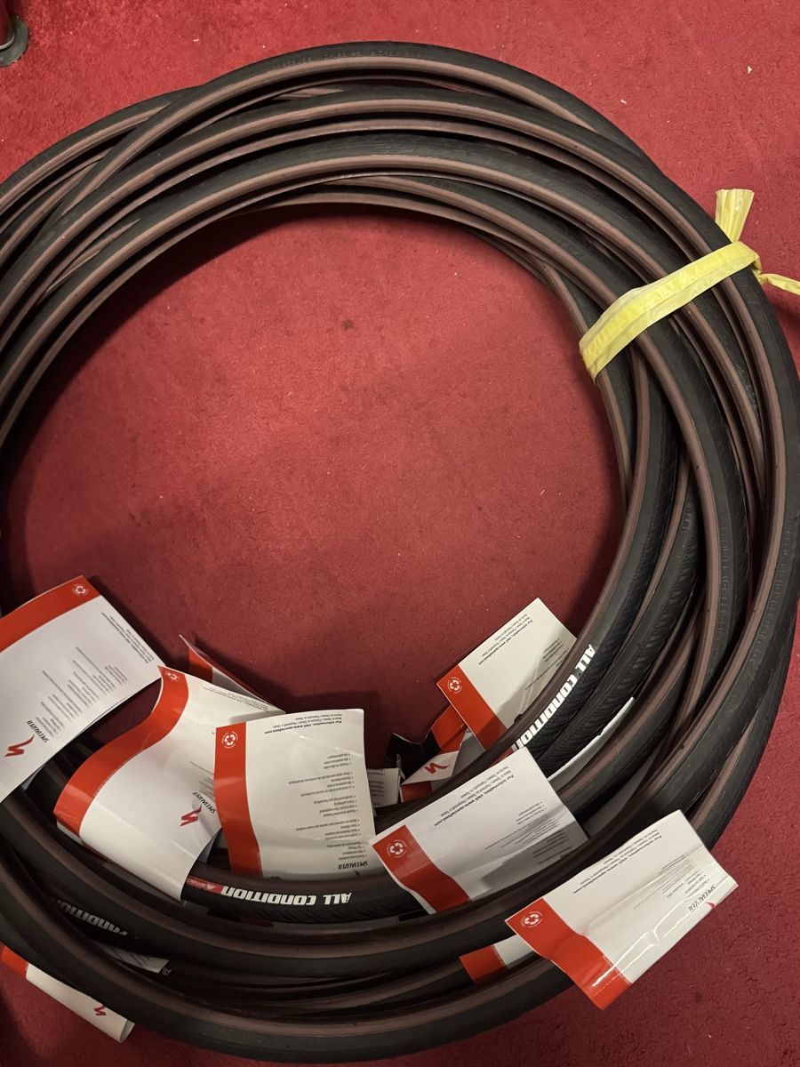 Pneumatici & Ruote complete: Velo Pneus neu 20 stk. – Nuovo (secondo la descrizione) da Schlieren venduto da Freundlich02 5
