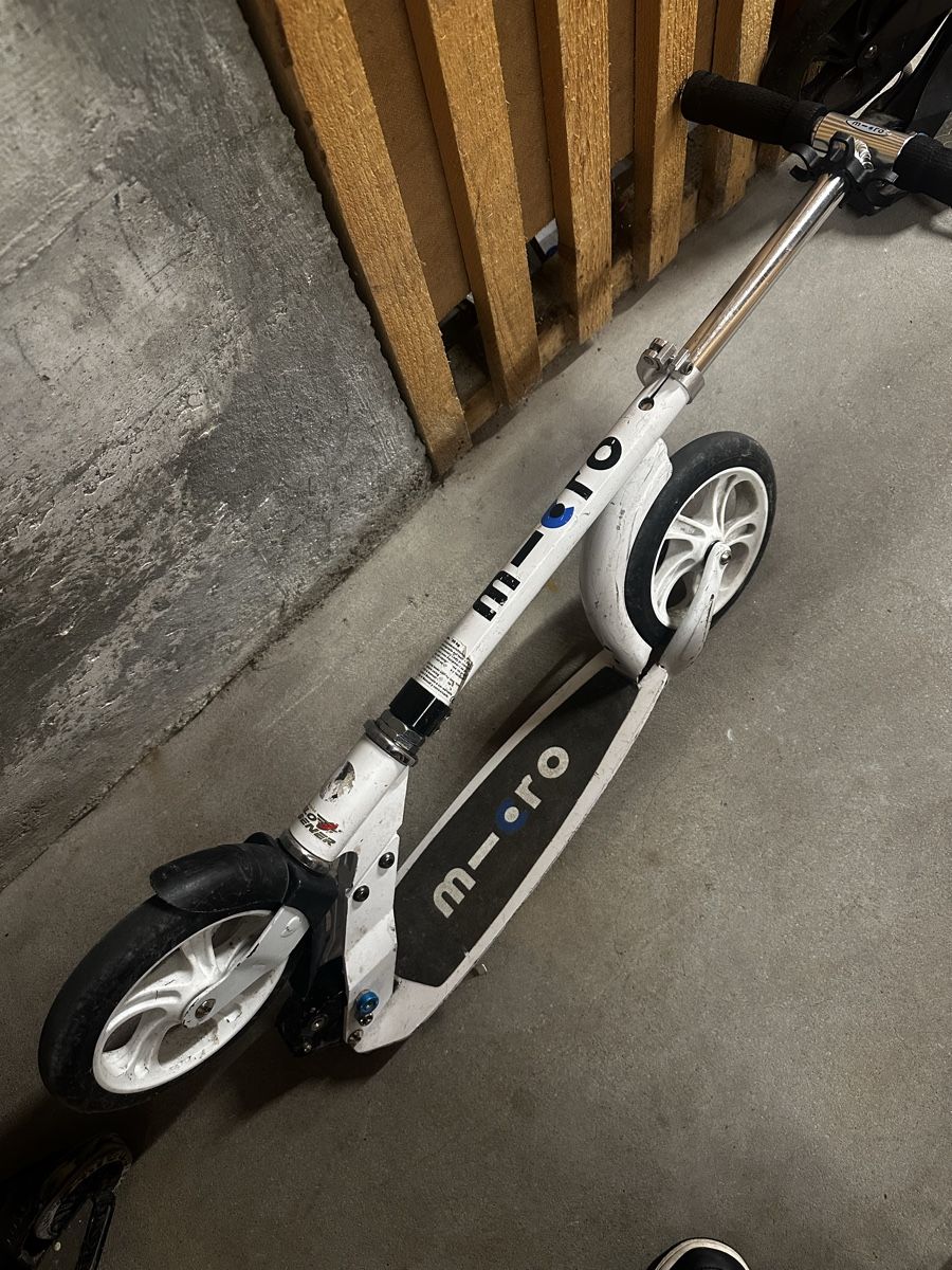 Scooters: Micro Scooter Klappbar Weiss – Gebraucht aus Zürich von estela22 3