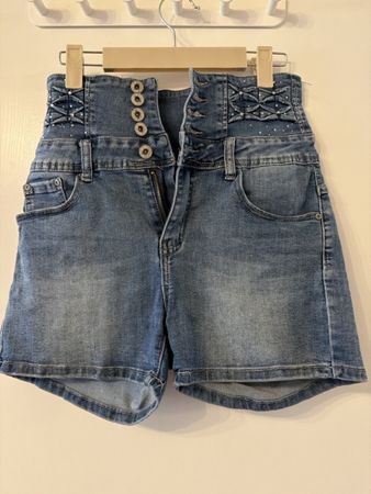 Shorts en jean taille haute