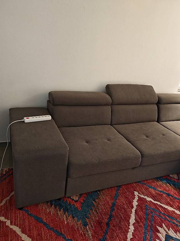 Sofas: Sofa gris convertible en lit 2 place  – D'occasion à Nidau par ale_lg5w 2