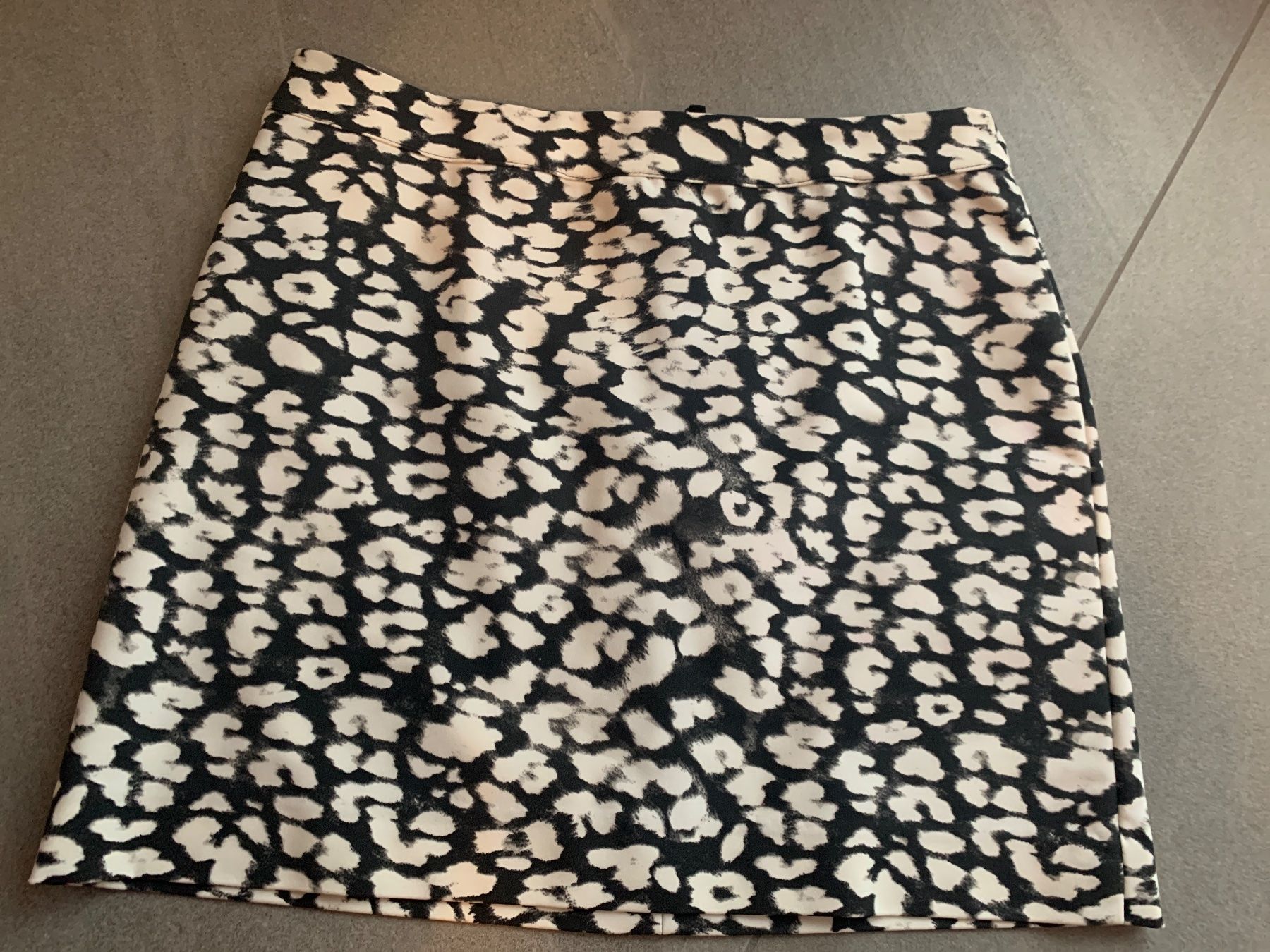 H&M Gonne: Minigonna H&M – Usato da Besazio venduto da EmyScucy