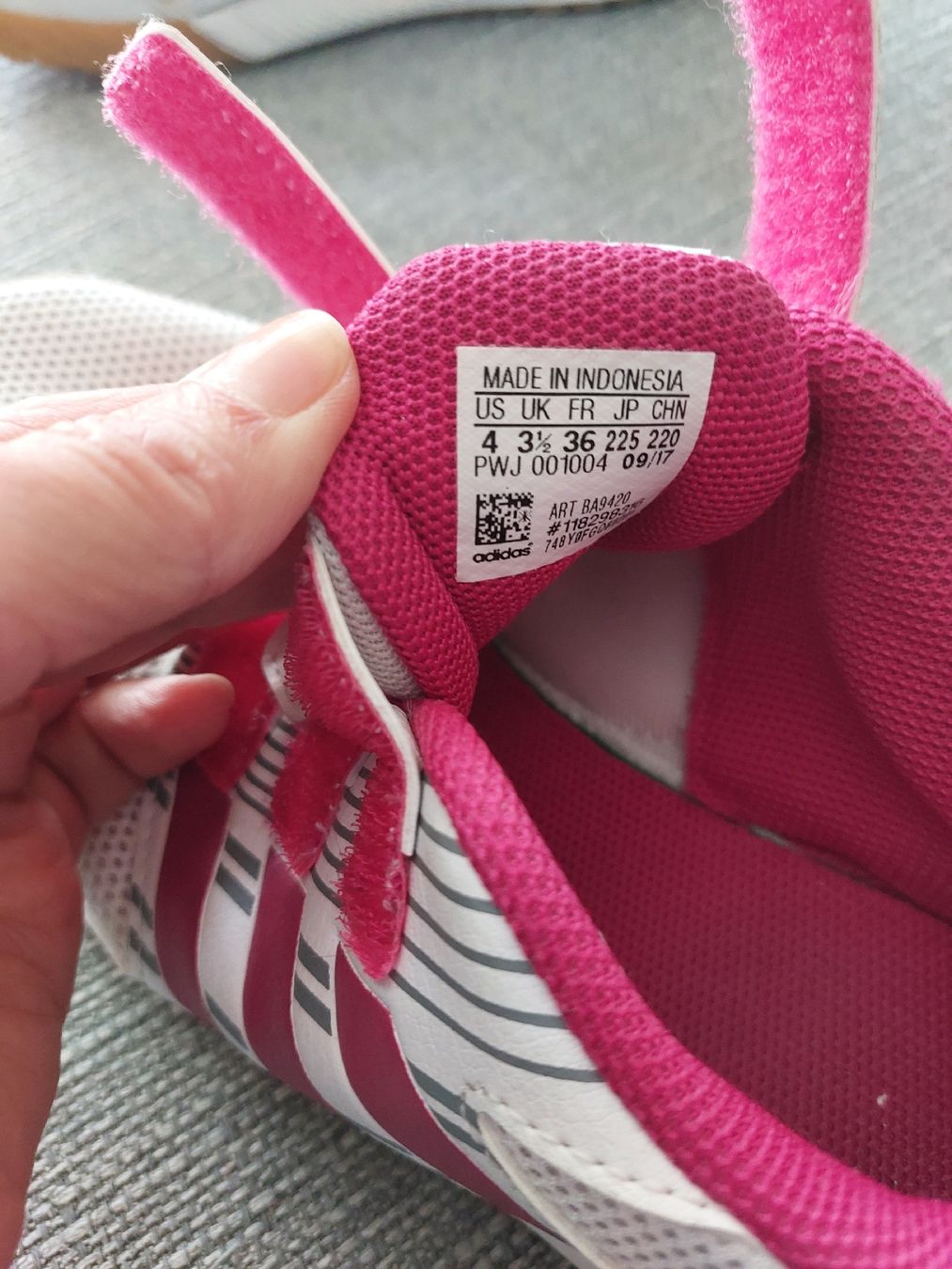 Scarpe per ragazze: Sportschule Adidas Gr 36 – Usato da Thun venduto da Alexanna 2