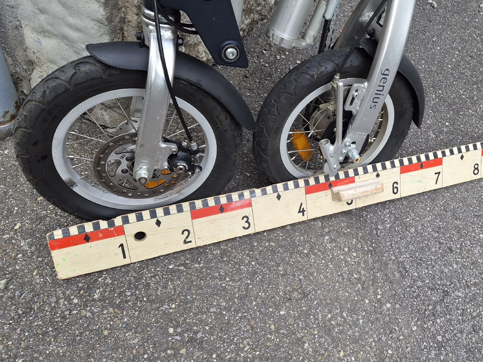 Biciclette: Genius Mobiky Faltvelo – Usato da Herisau venduto da Musikfestival 9