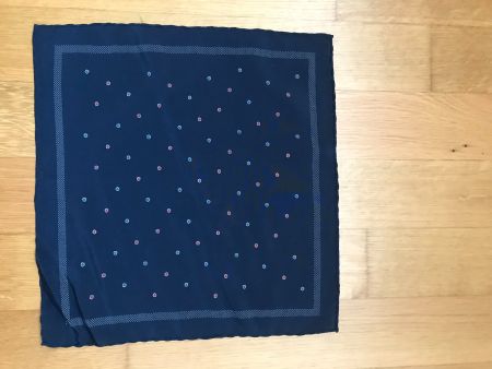 Einstecktuch / Pochette dunkelblau mit Blumenmuster
