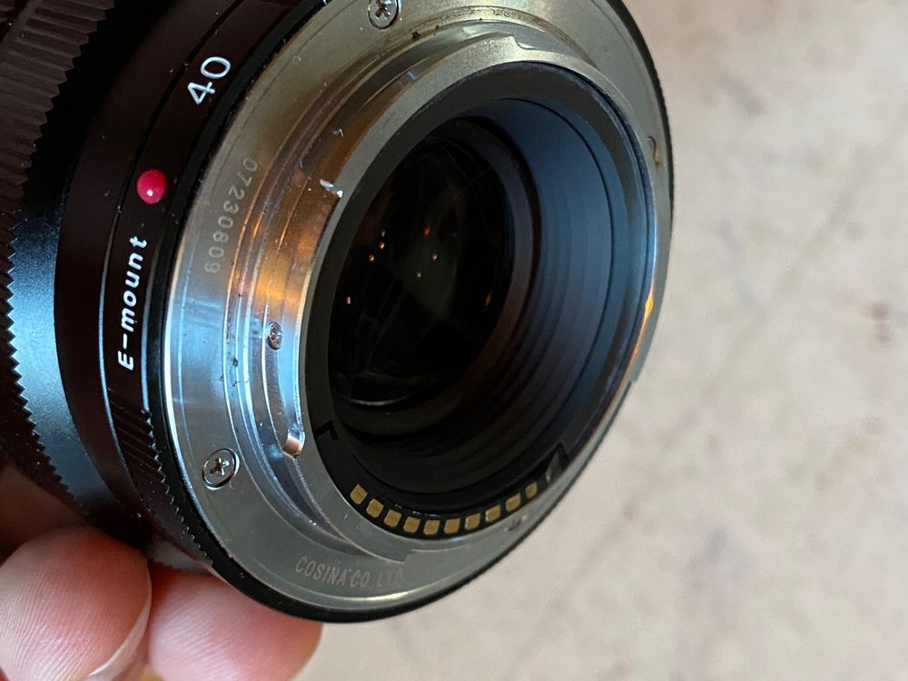 Voigtländer Objectifs: Voigtländer 40mm Nokton f1.2 Sony E-Mount – D'occasion à Ueberstorf par Steve-7309 2