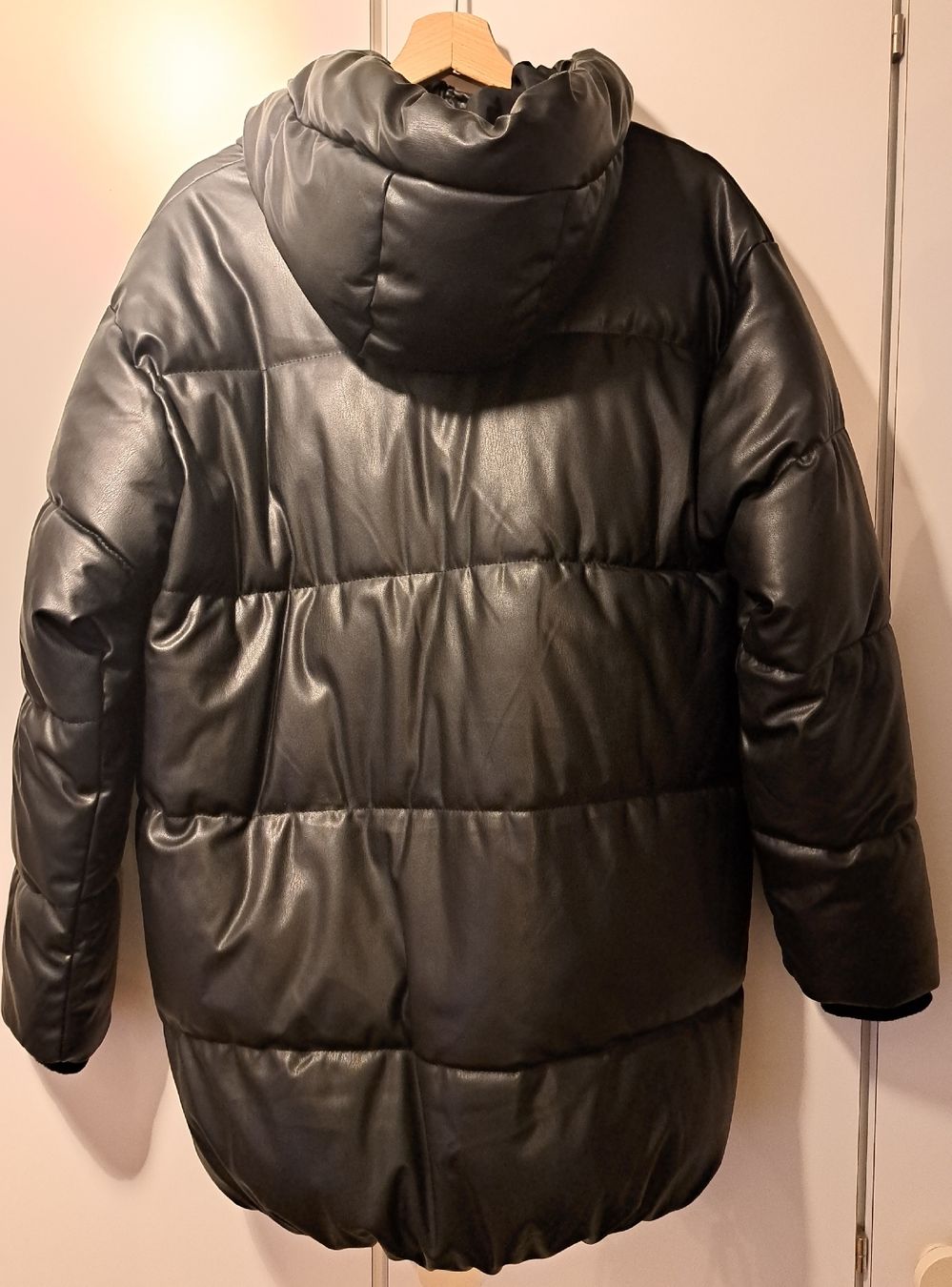 Pull&Bear Giacche: Winterjacke schwarz Grösse S – Nuovo (secondo la descrizione) da Murten venduto da ste_s76w 1