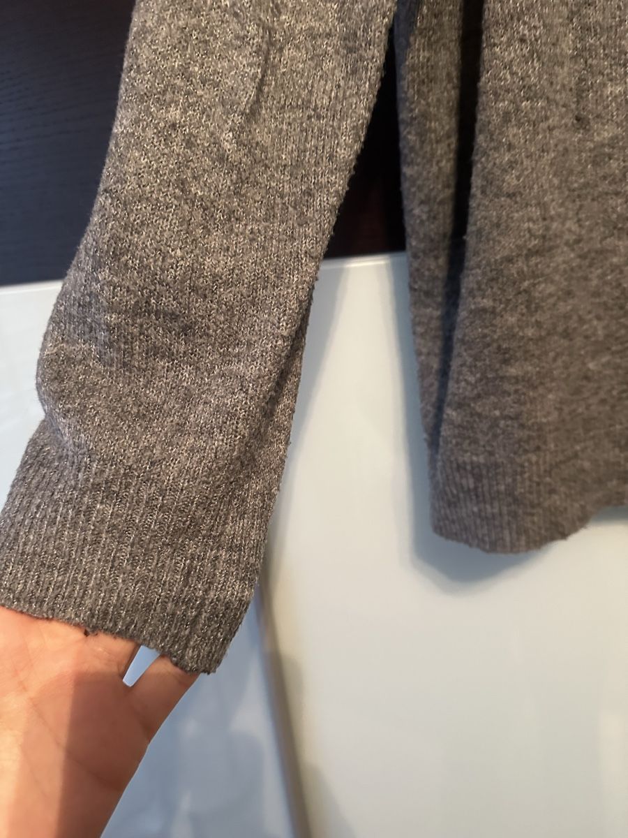 Maglioni & Felpe: Kuscheliger Damenpullover Gr. 40 in grau – Usato da Altendorf venduto da Eastwick4 2