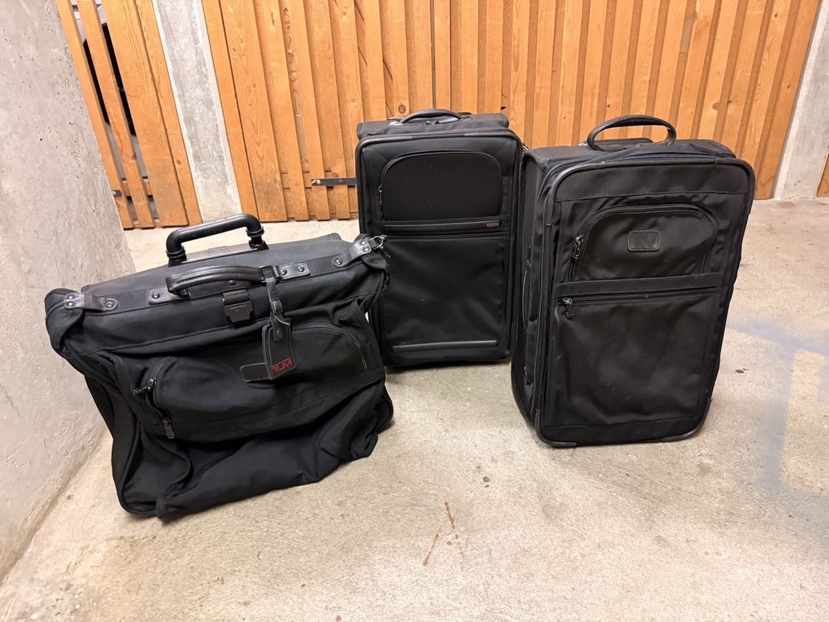 Tumi Valises de voyage: Valises TUMI - 3 x lots – D'occasion à Genève par ell_6xrl 9