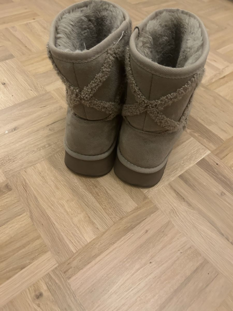 Chaussures femmes: Boots gr 40 – D'occasion à Allschwil par selake990673 2