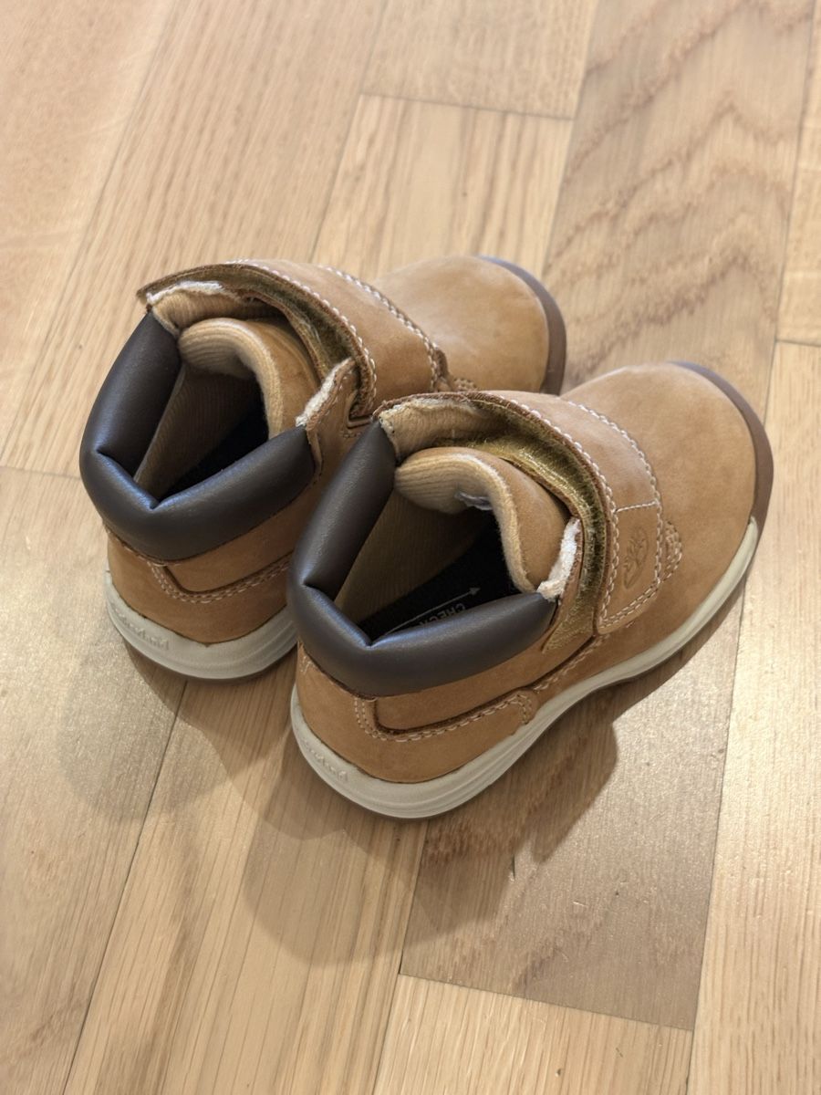 Timberland Scarpe per ragazzi: Timberland Winter Boots - Size EU21 – Nuovo (secondo la descrizione) da Meyrin venduto da yej_w8lz 1