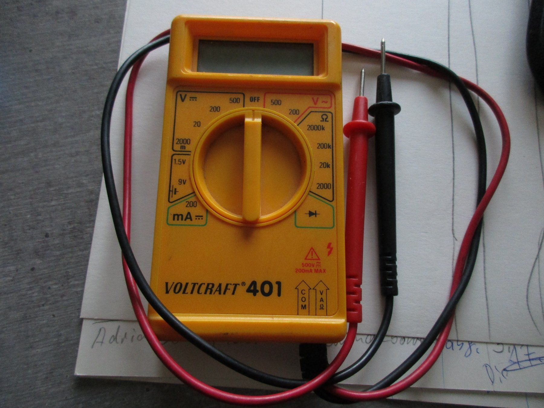 Voltcraft Mesurer: Multimeter Voltcraft 401 gelb – D'occasion à Niederwil AG par Cembalo 2