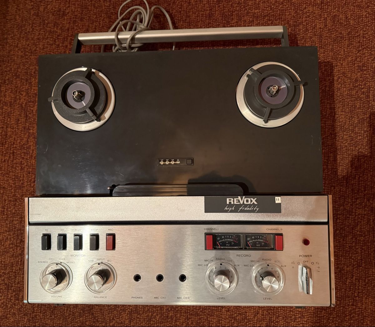 Revox Enregistreurs: Zwei Rexox A77 Tonbandgeräte – Défectueux à Arlesheim par jur_6rz6 1