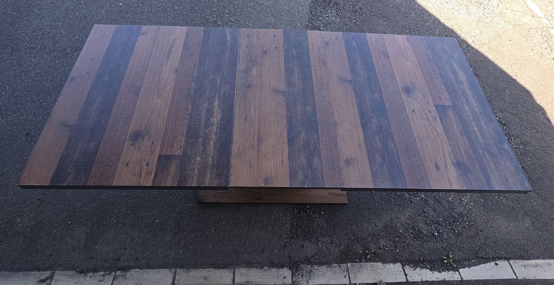 Tables: Esstisch  – D'occasion à Winterthur par xXSchwwizXx 2