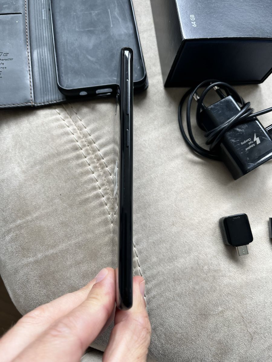Samsung Telefoni cellulari / Smartphones: Samsung Galaxy S8 – Usato da Bonstetten venduto da Dargslan 2